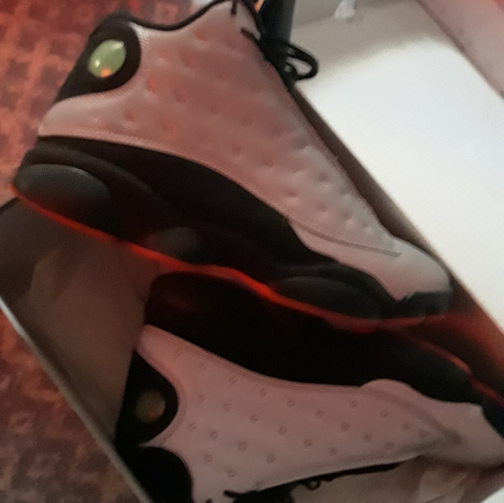 Jordan 13s 3M - Picture 2 of 3